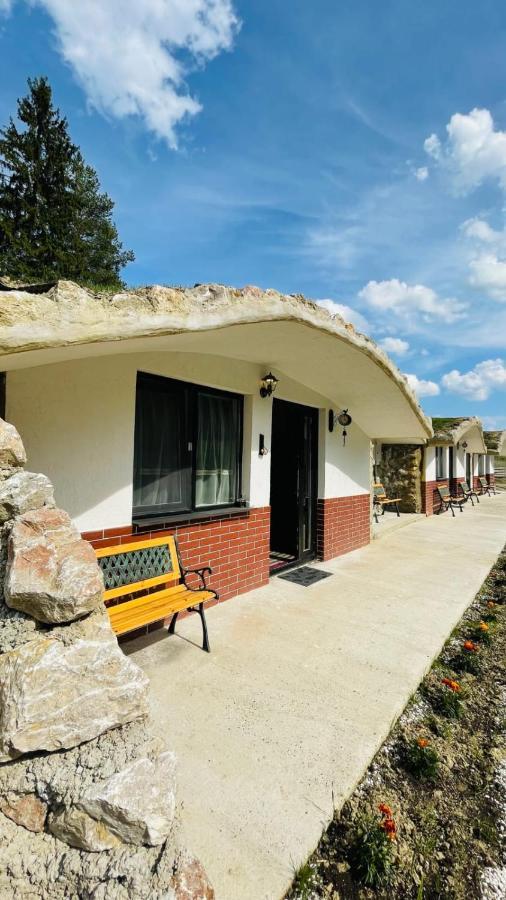לאקו רוסו Resort Valea Tatarilor מראה חיצוני תמונה